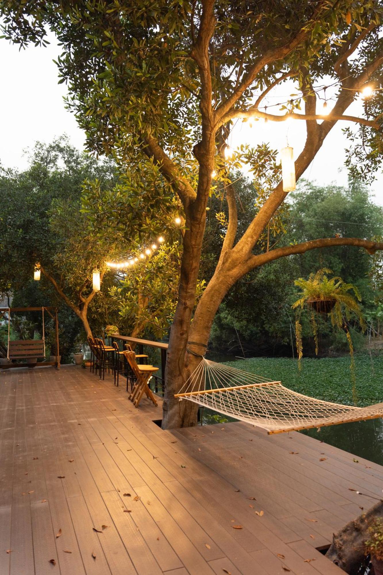 Banmai87 Guest House บ้านไม้87 เกสต์เฮ้าส์ Ayutthaya Bagian luar foto
