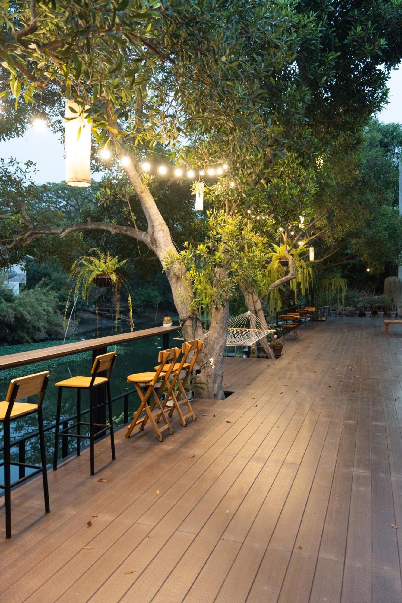 Banmai87 Guest House บ้านไม้87 เกสต์เฮ้าส์ Ayutthaya Bagian luar foto