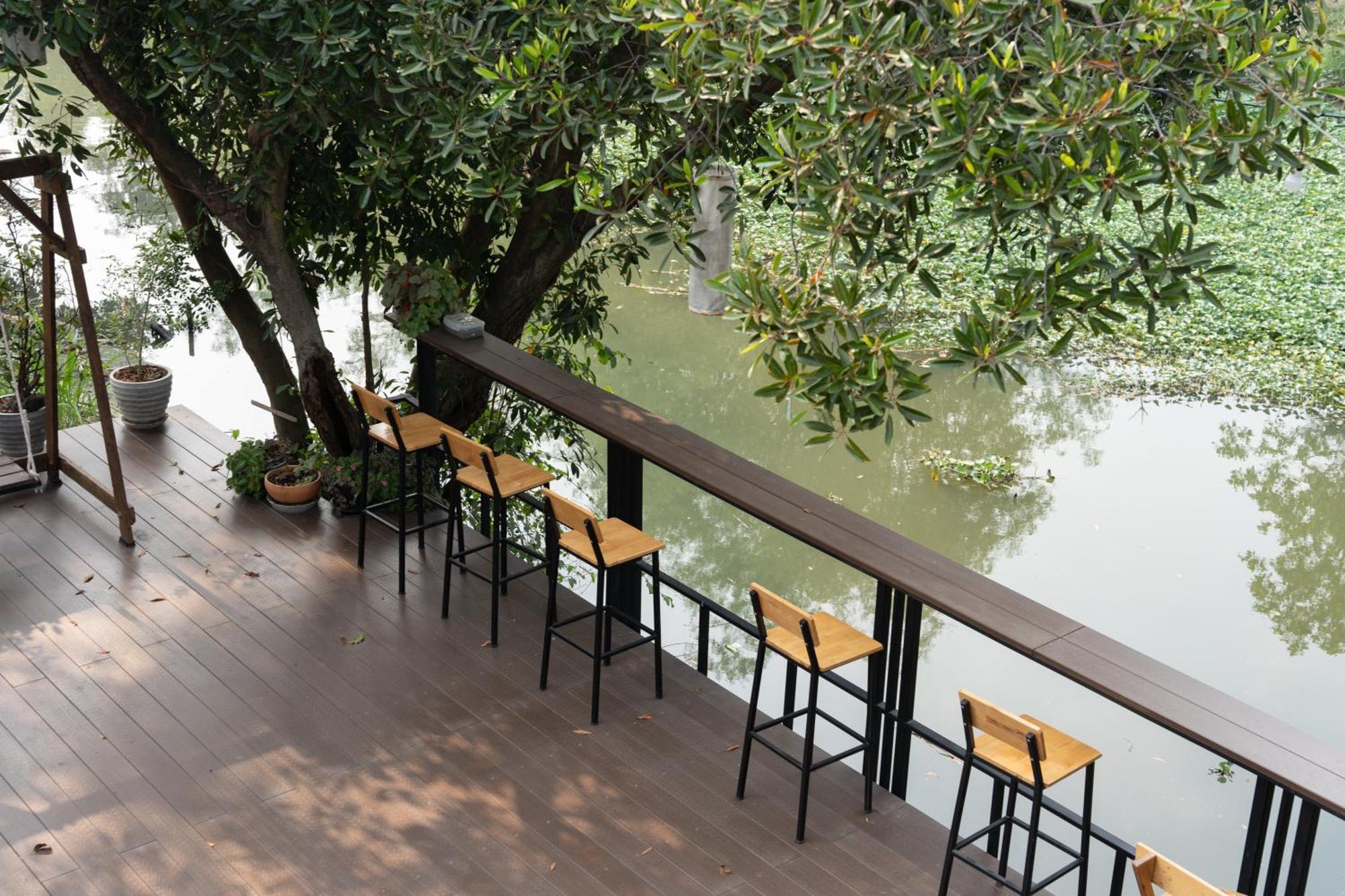 Banmai87 Guest House บ้านไม้87 เกสต์เฮ้าส์ Ayutthaya Bagian luar foto