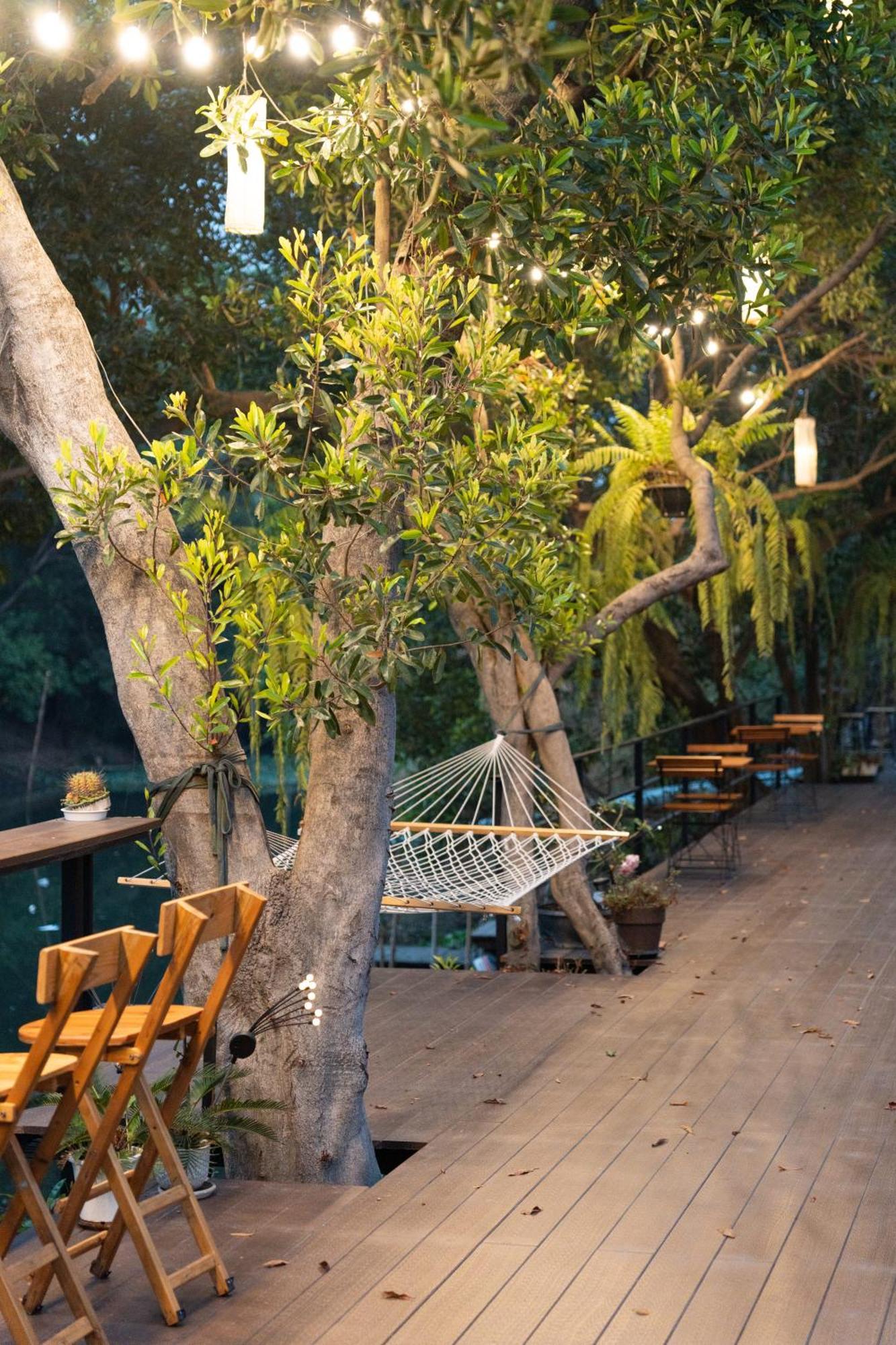 Banmai87 Guest House บ้านไม้87 เกสต์เฮ้าส์ Ayutthaya Bagian luar foto