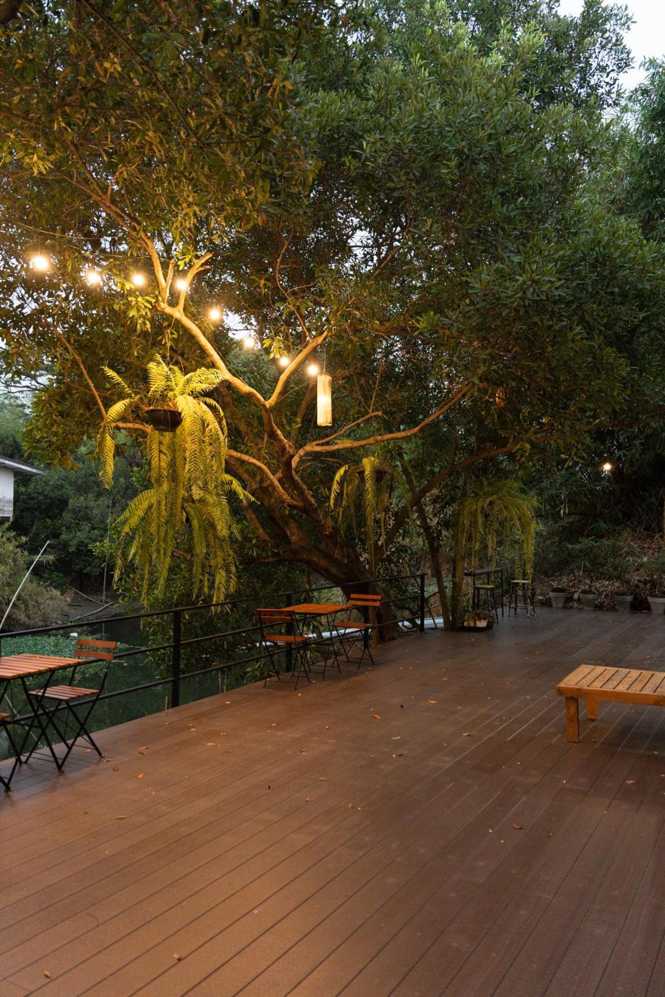 Banmai87 Guest House บ้านไม้87 เกสต์เฮ้าส์ Ayutthaya Bagian luar foto